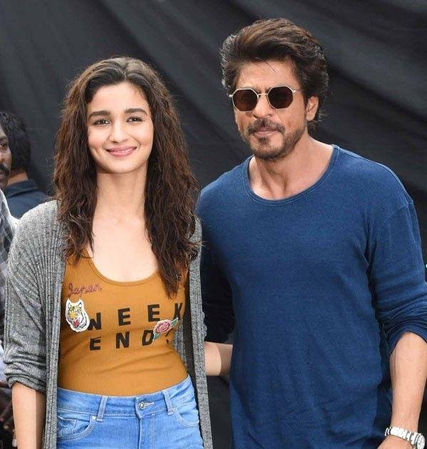 ThM0LTLk-Teaser-Alia-Bhatt-Shahrukh-Khan-1.jpg