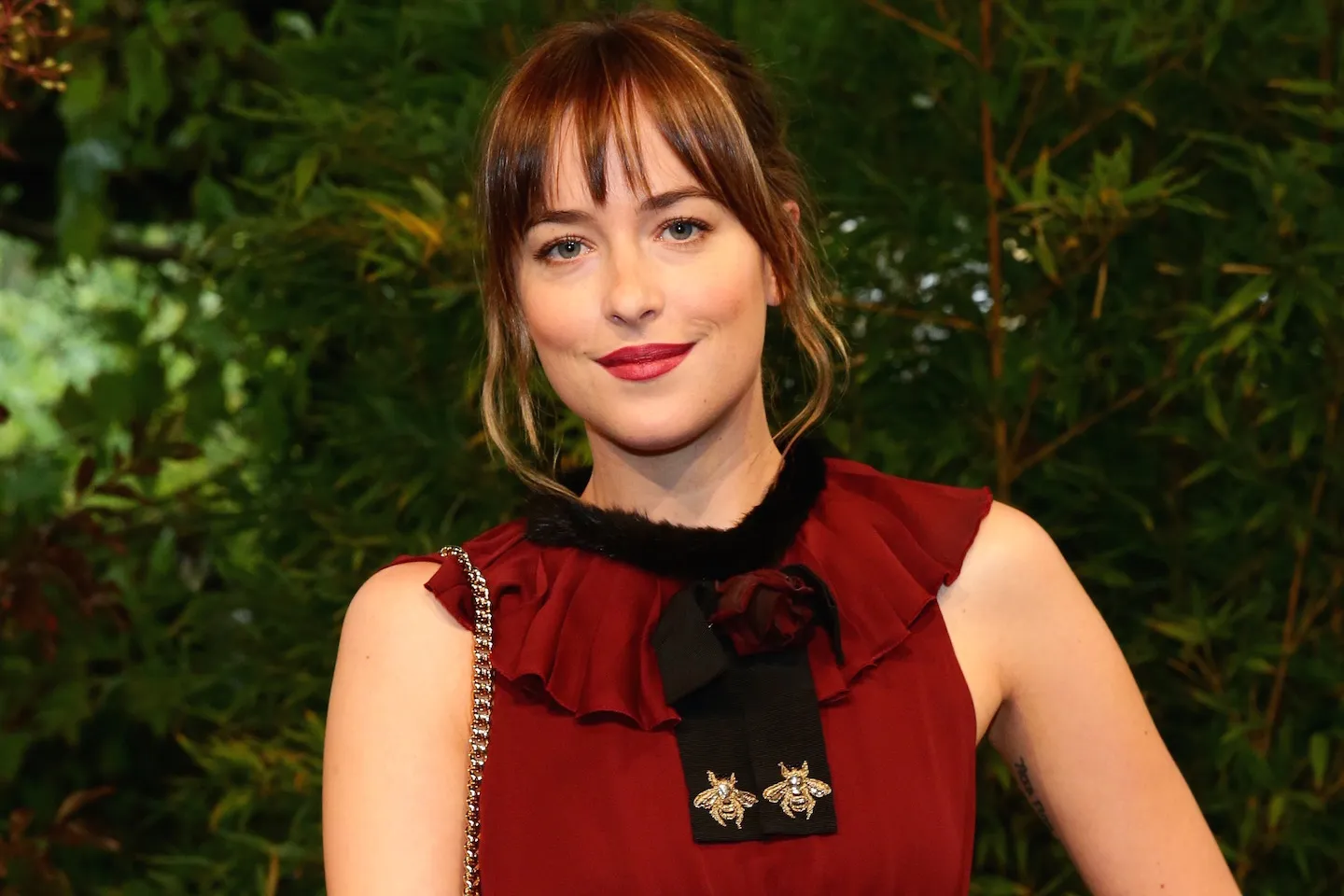 dakota-johnson-laugh-fifty-shades