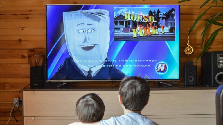 pexels-vika-glitter-392079-4089659